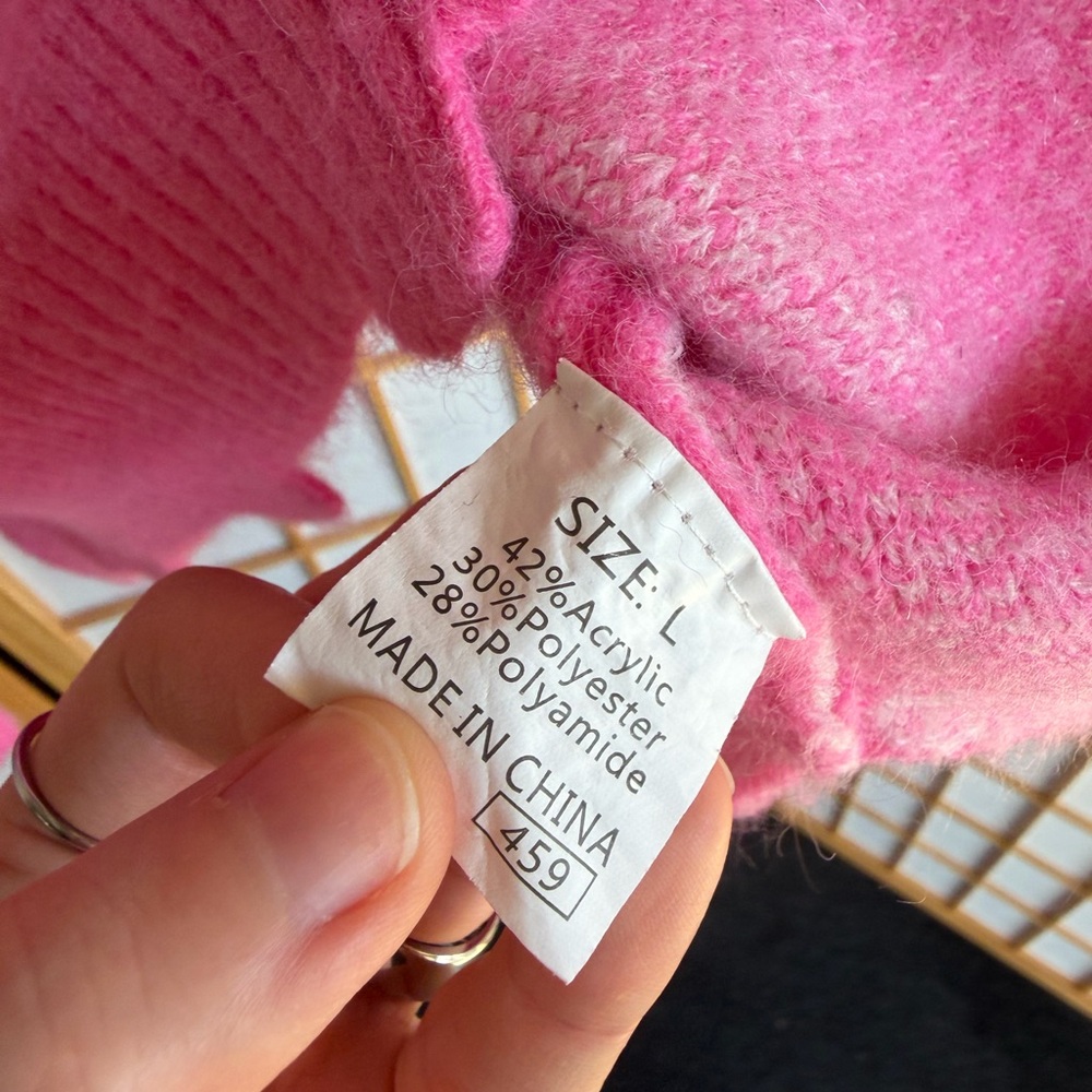 Cozy Pink Heart Sweater - Picture 2 of 3